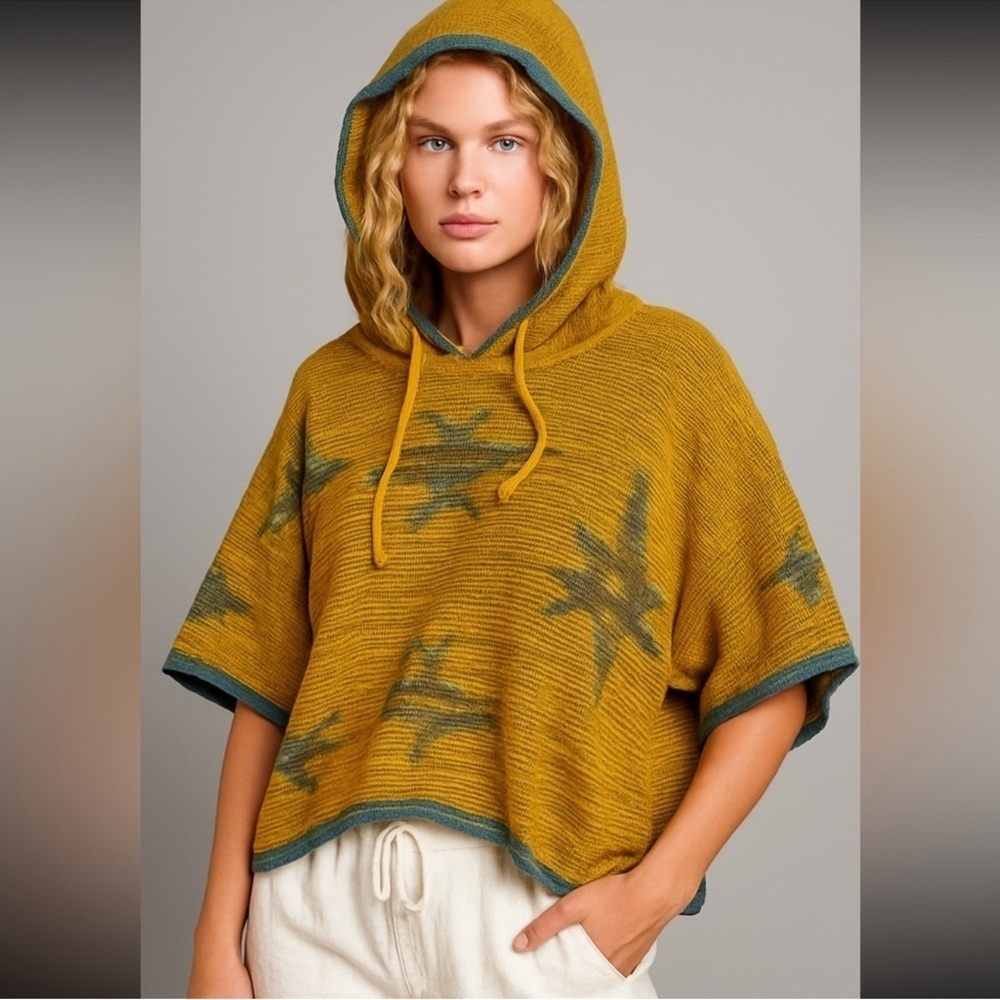 POL ⭐️ Hooded Knit Top